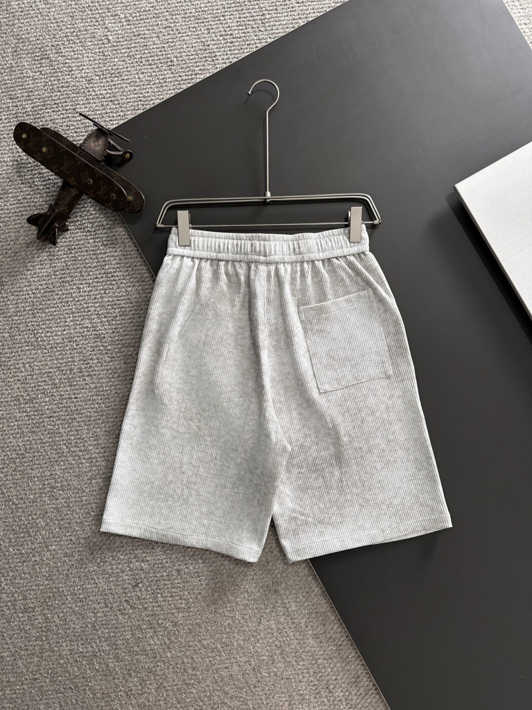LuxluxHouse Best Quality Clothes T-shirt Loewe
