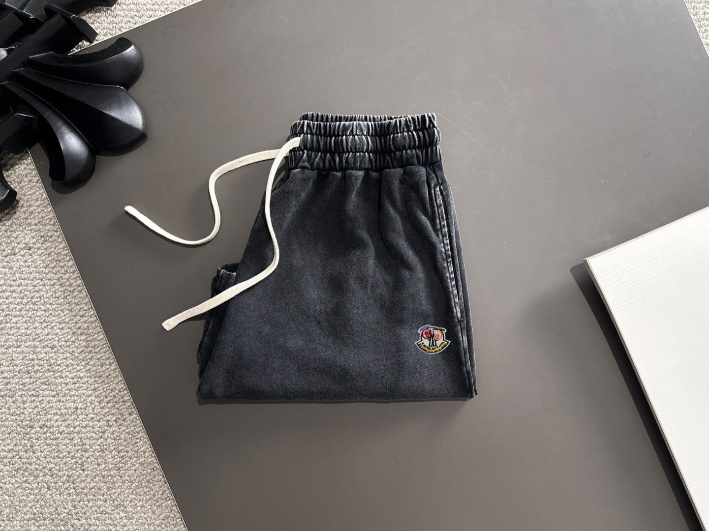 LuxluxHouse Best Quality Clothes Pants Moncler