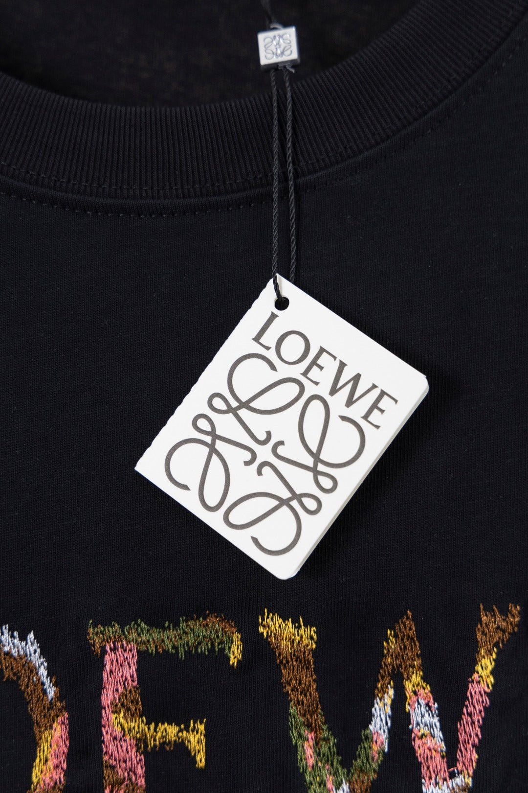 LuxluxHouse Best Quality Clothes T-shirt Loewe