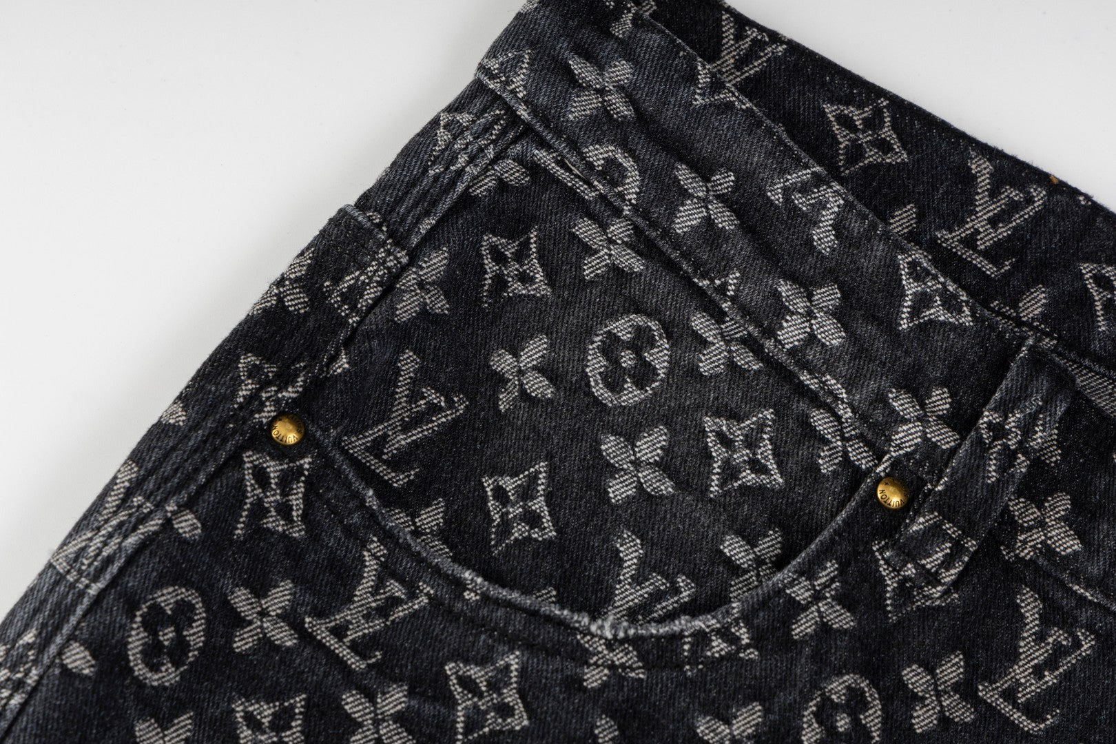 LuxluxHouse Best Quality Clothes Pants Louis Vuitton