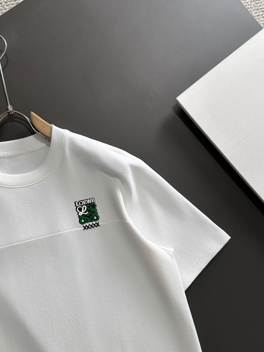 LuxluxHouse Best Quality Clothes T-shirt Loewe