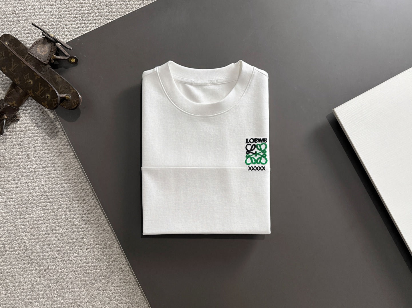 LuxluxHouse Best Quality Clothes T-shirt Loewe