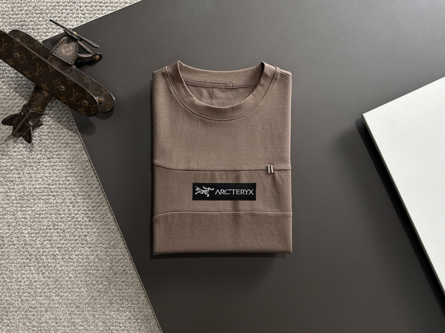 LuxluxHouse Best Quality Clothes T-shirt Arcteryx