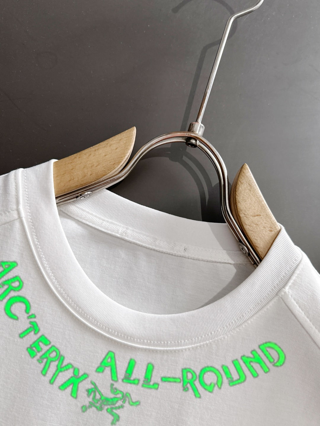 LuxluxHouse Best Quality Clothes T-shirt Arcteryx