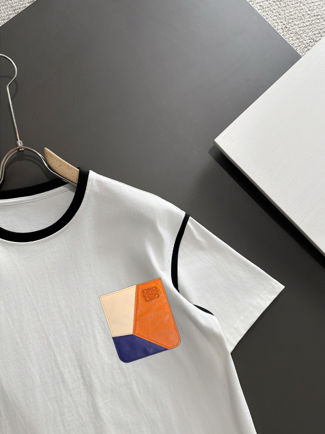 LuxluxHouse Best Quality Clothes T-shirt Loewe