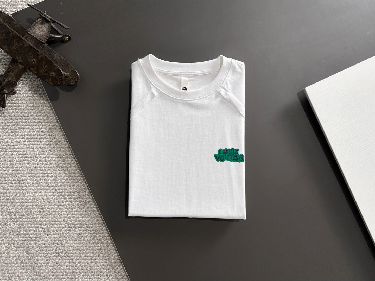 LuxluxHouse Best Quality Clothes T-shirt Louis Vuitton