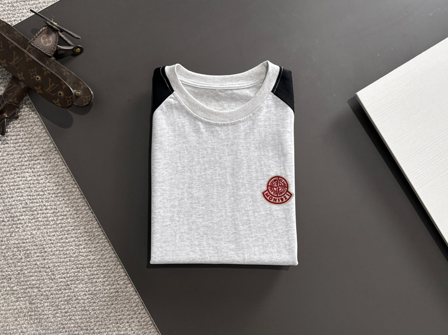 LuxluxHouse Best Quality Clothes T-shirt Moncler