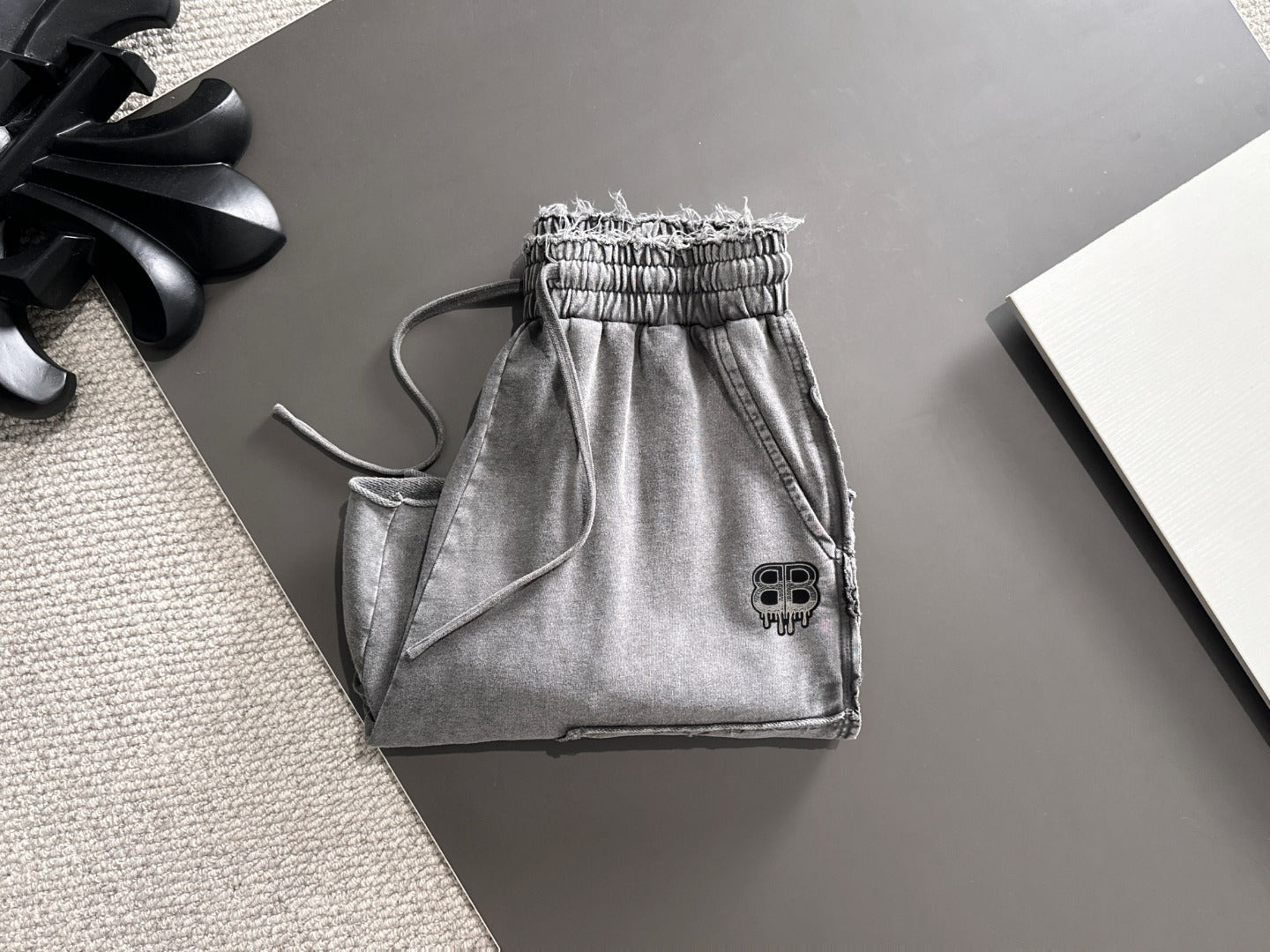 LuxluxHouse Best Quality Clothes Balenciaga Pants