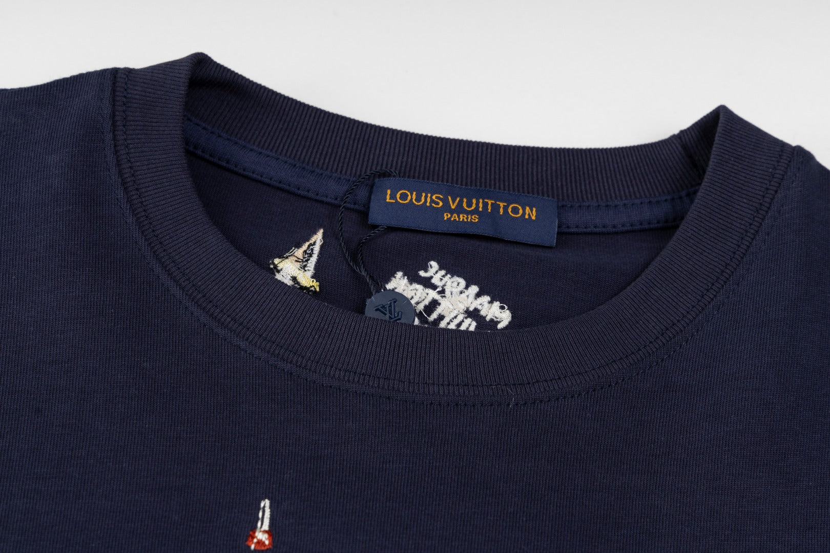 LuxluxHouse Best Quality Clothes T-shirt Louis Vuitton