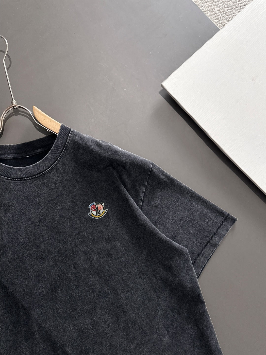 LuxluxHouse Best Quality Clothes T-shirt Moncler