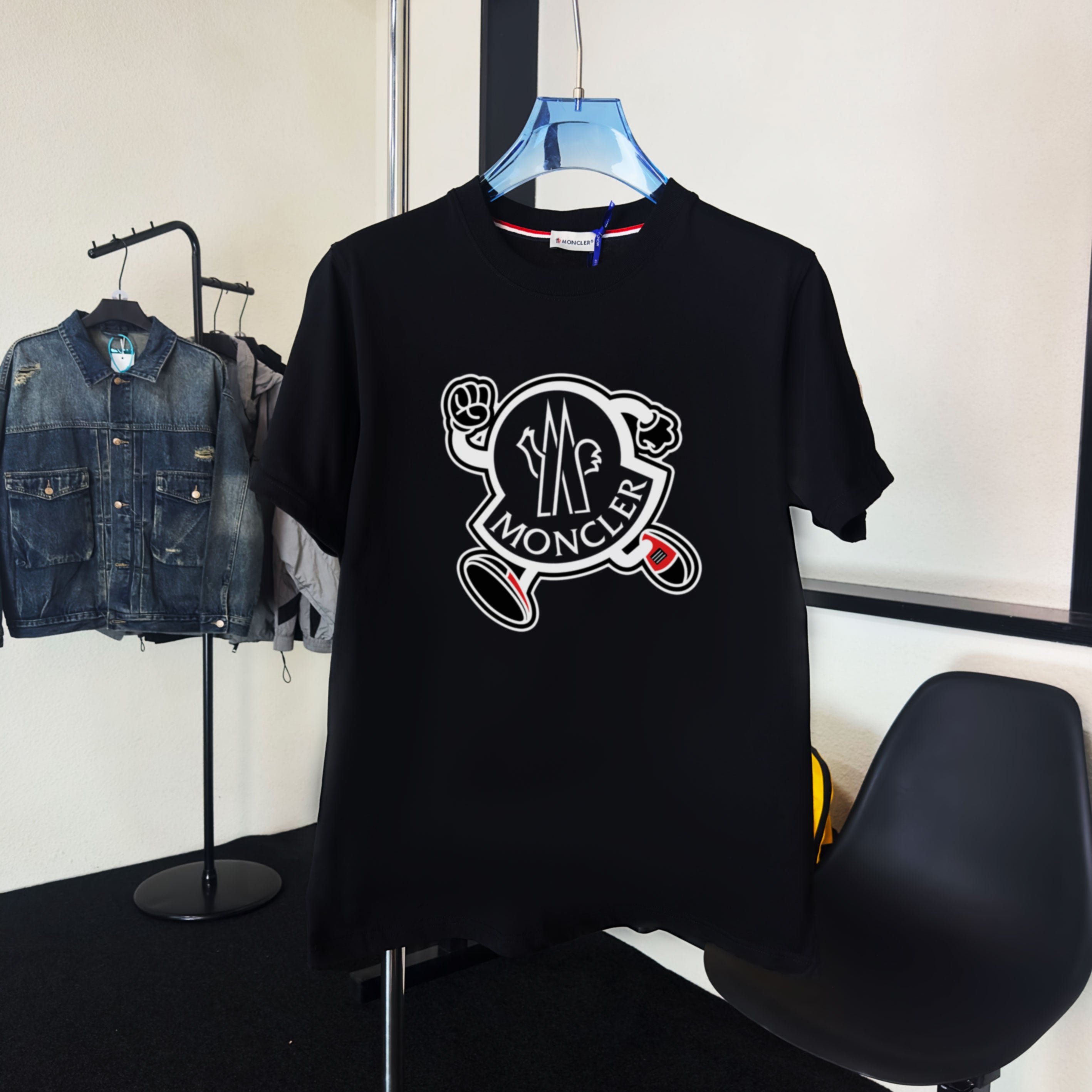 LuxluxHouse Best Quality Clothes T-shirt Moncler