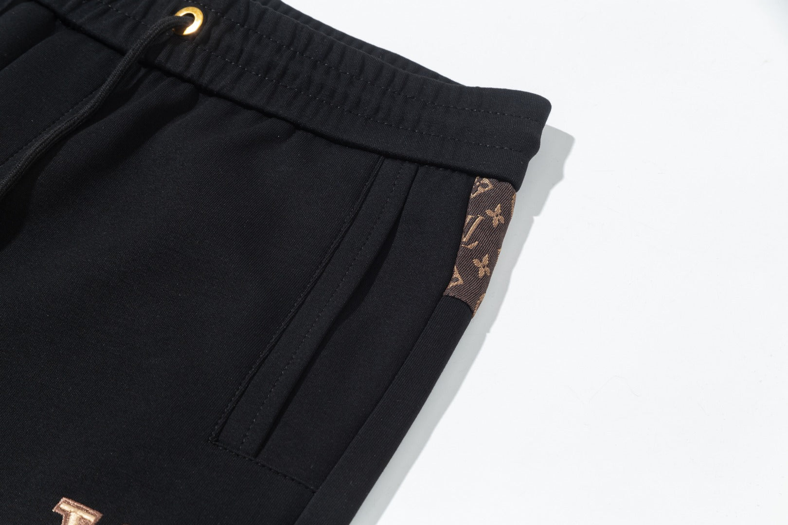 LuxluxHouse Best Quality Clothes Pants Louis Vuitton