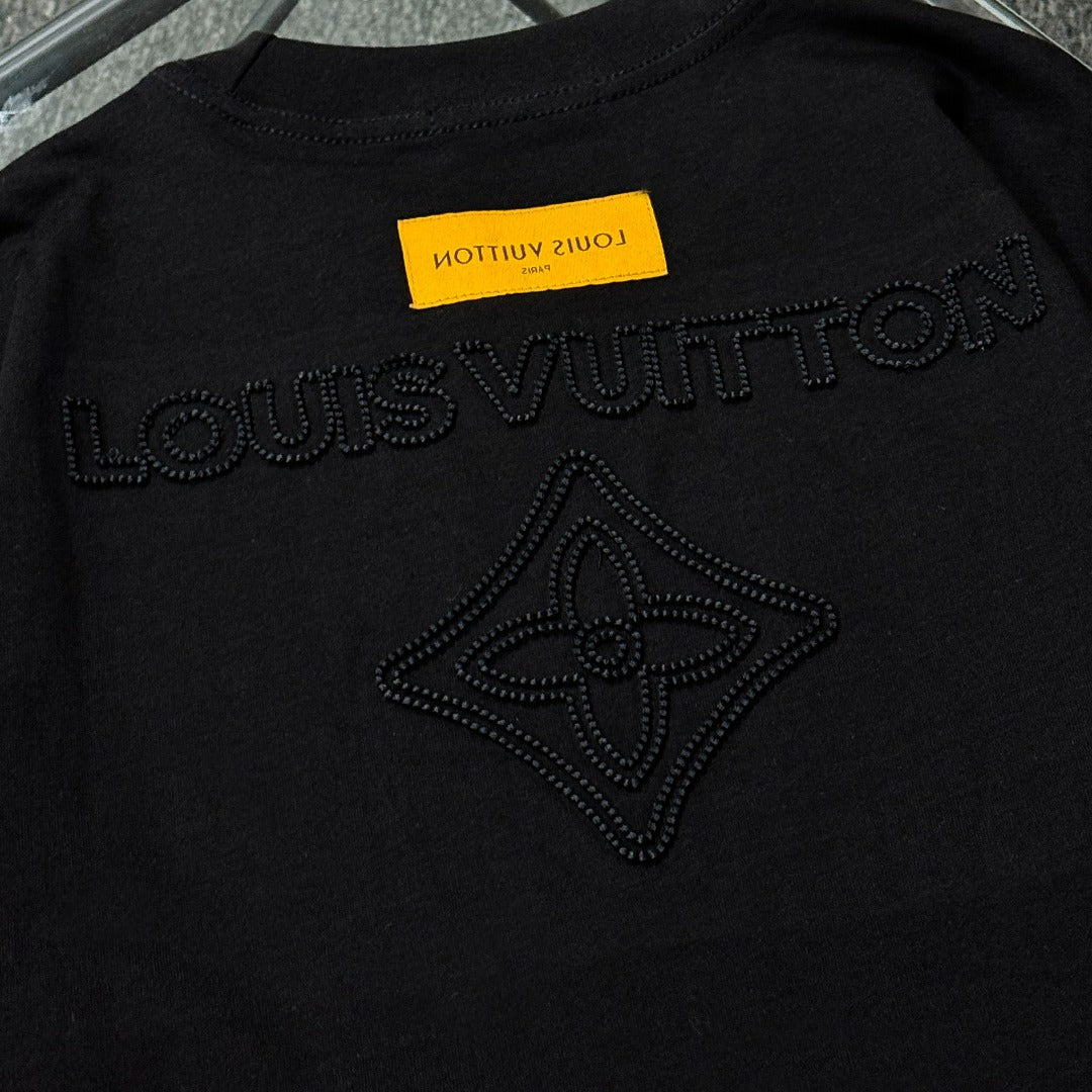LuxluxHouse Best Quality Clothes T-shirt Louis Vuitton