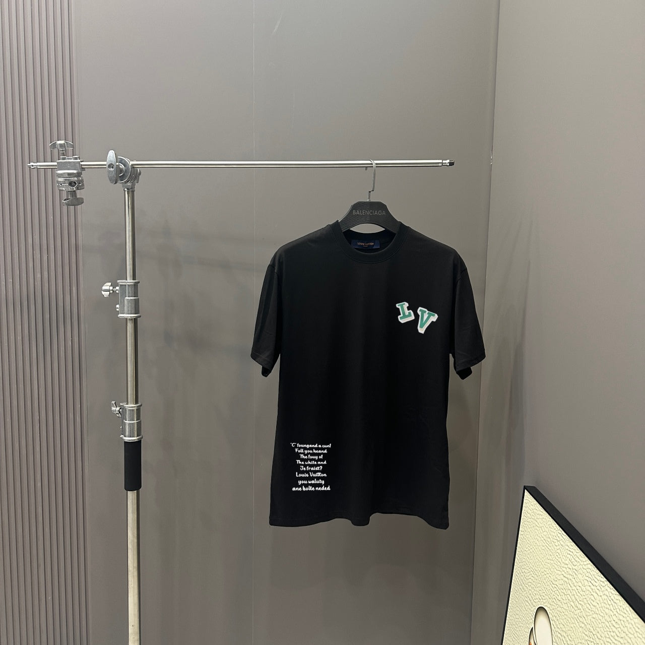 LuxluxHouse Best Quality Clothes T-shirt Louis Vuitton