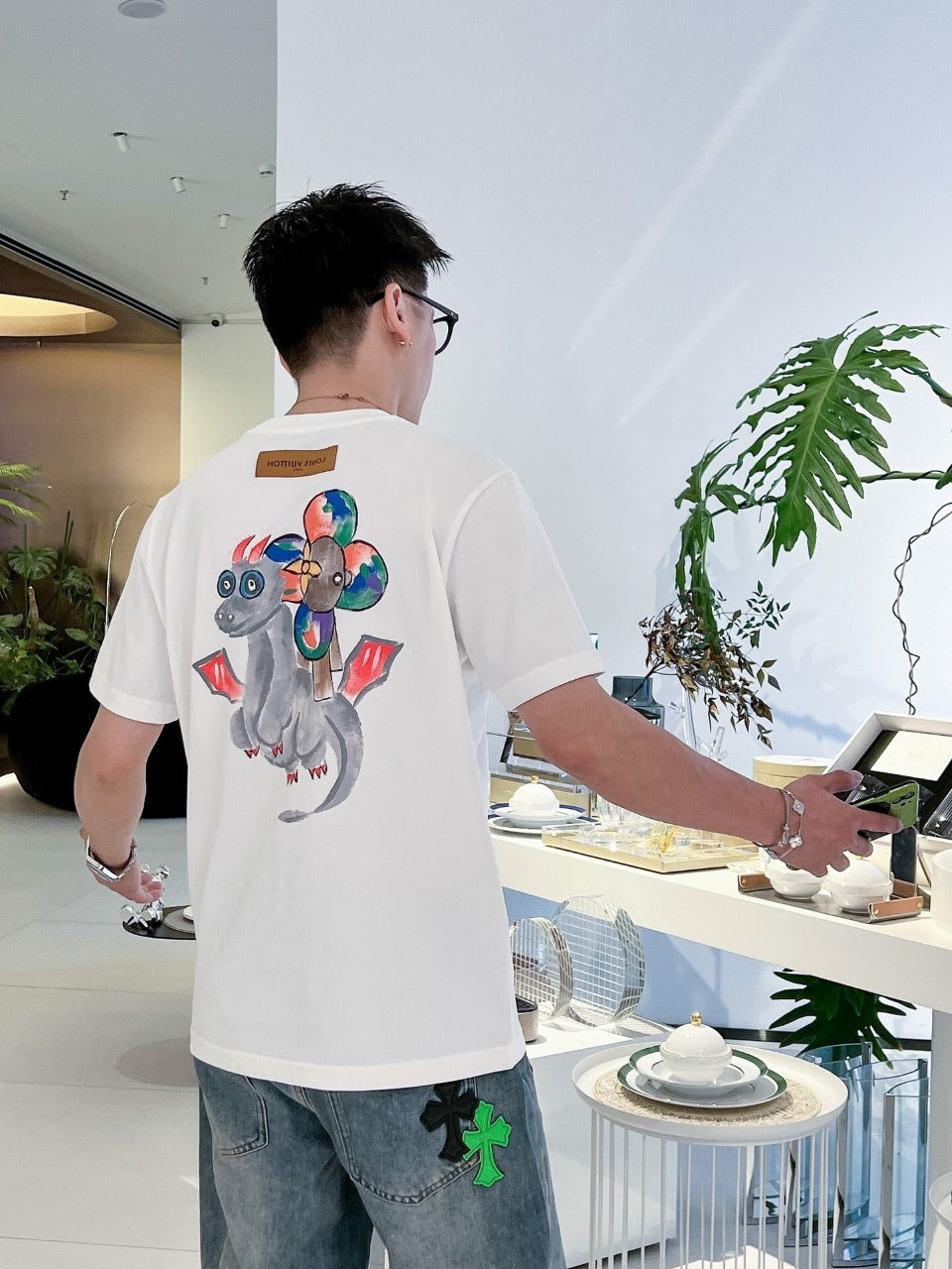 LuxluxHouse Best Quality Clothes T-shirt Louis Vuitton
