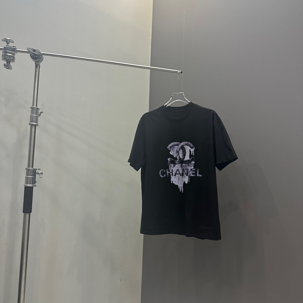 LuxluxHouse Best Quality Clothes T-shirt Chanel & Maison Margiela