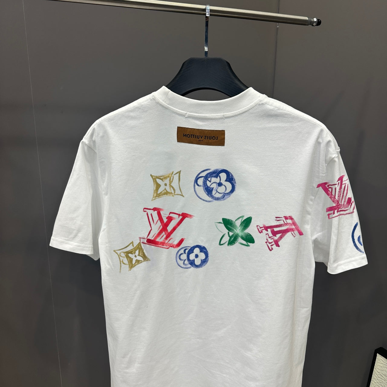 LuxluxHouse Best Quality Clothes T-shirt Louis Vuitton
