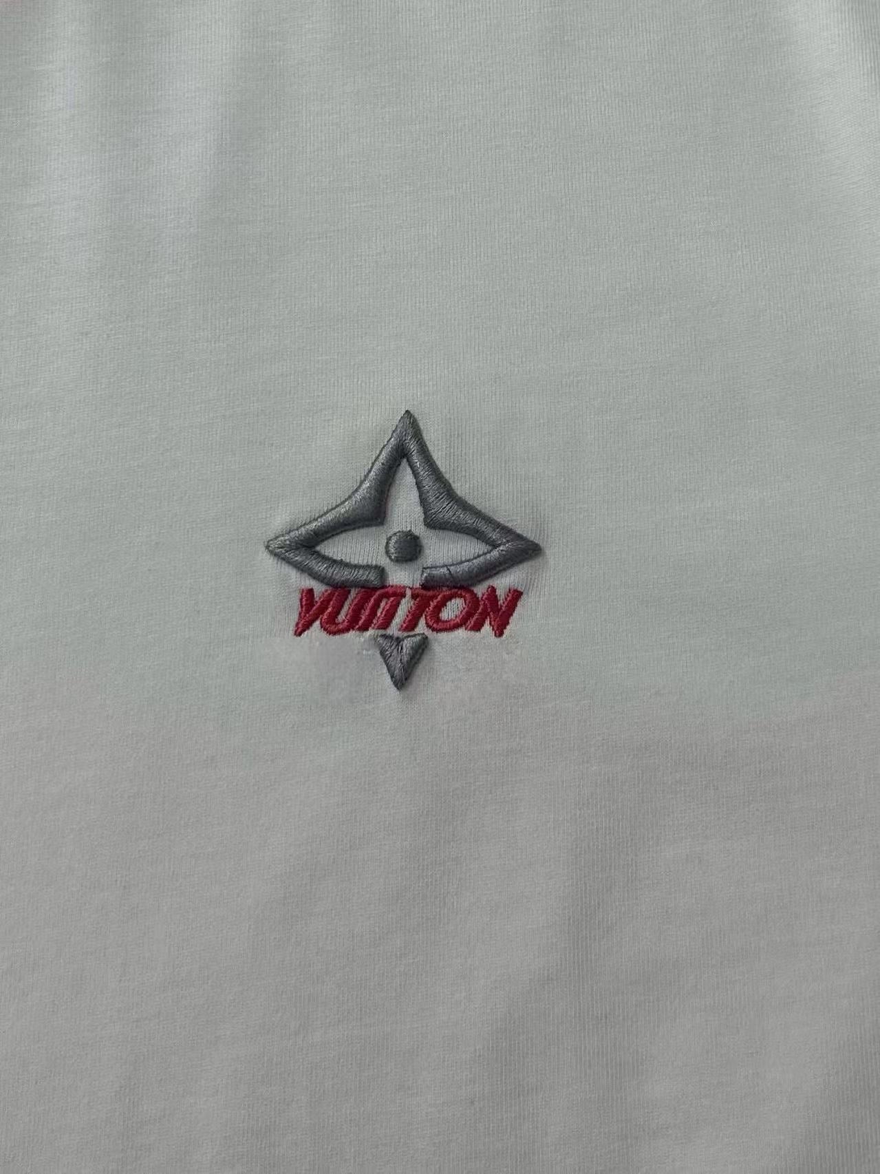 LuxluxHouse Best Quality Clothes T-shirt Louis Vuitton