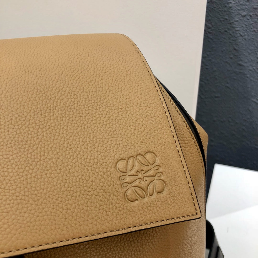 LuxluxHouse Best Quality Bags Loewe