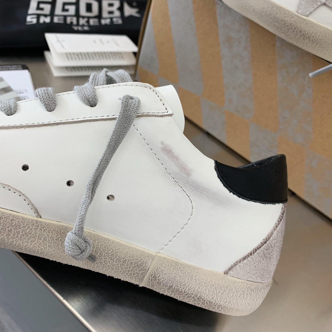 LuxluxHouse Best Quality Shoes Golden Goose
