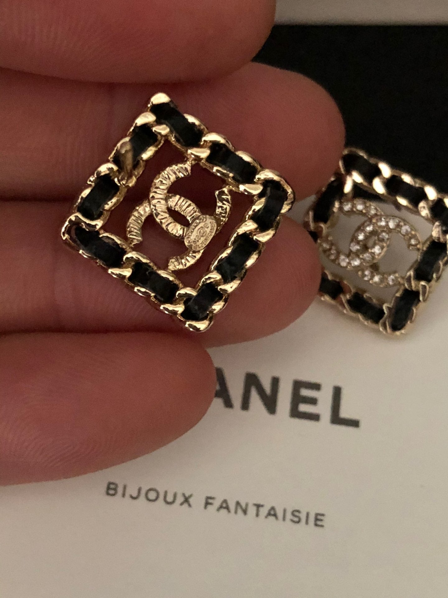 LuxluxHouse Best Quality Accessories Chanel