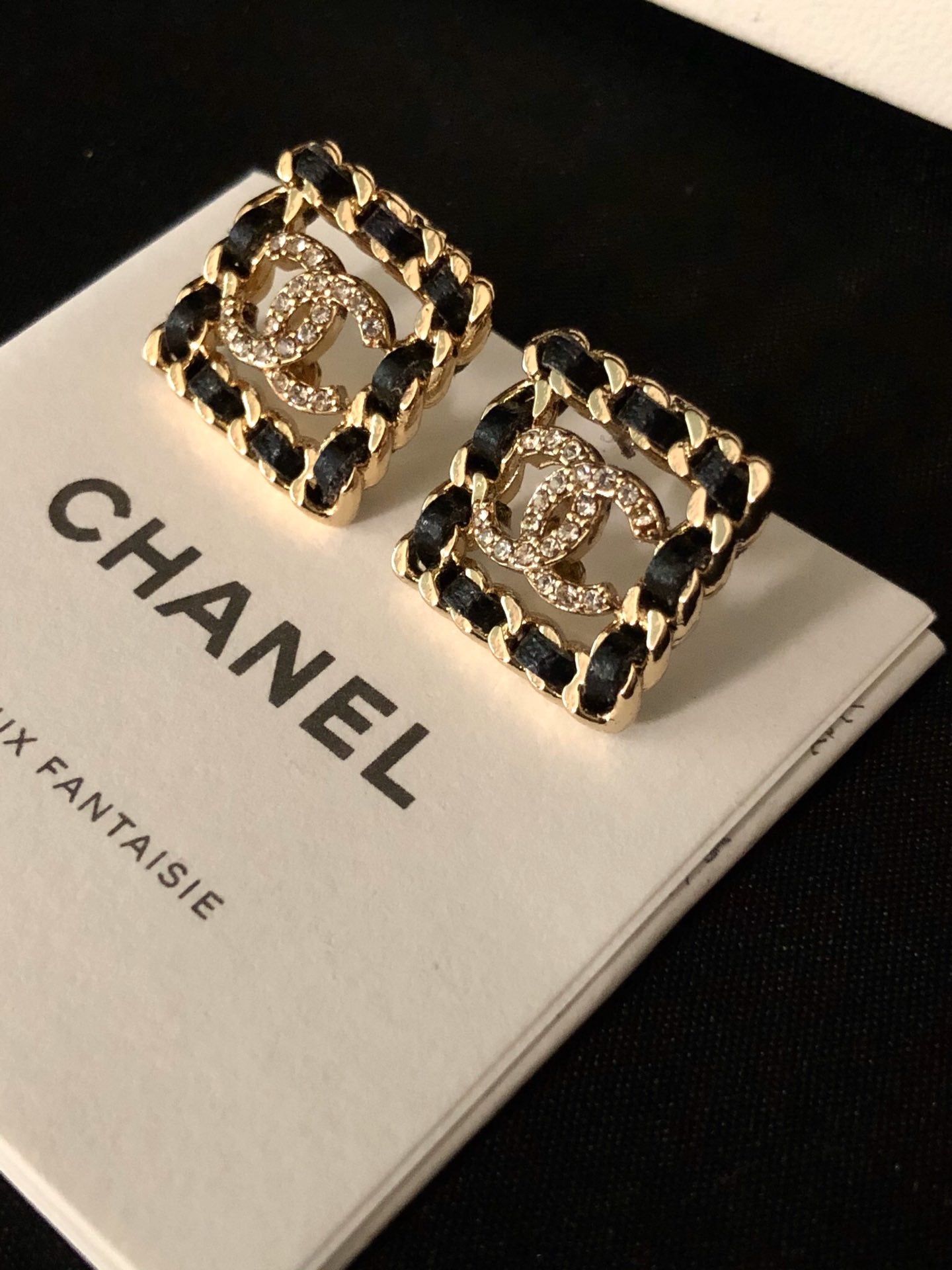 LuxluxHouse Best Quality Accessories Chanel
