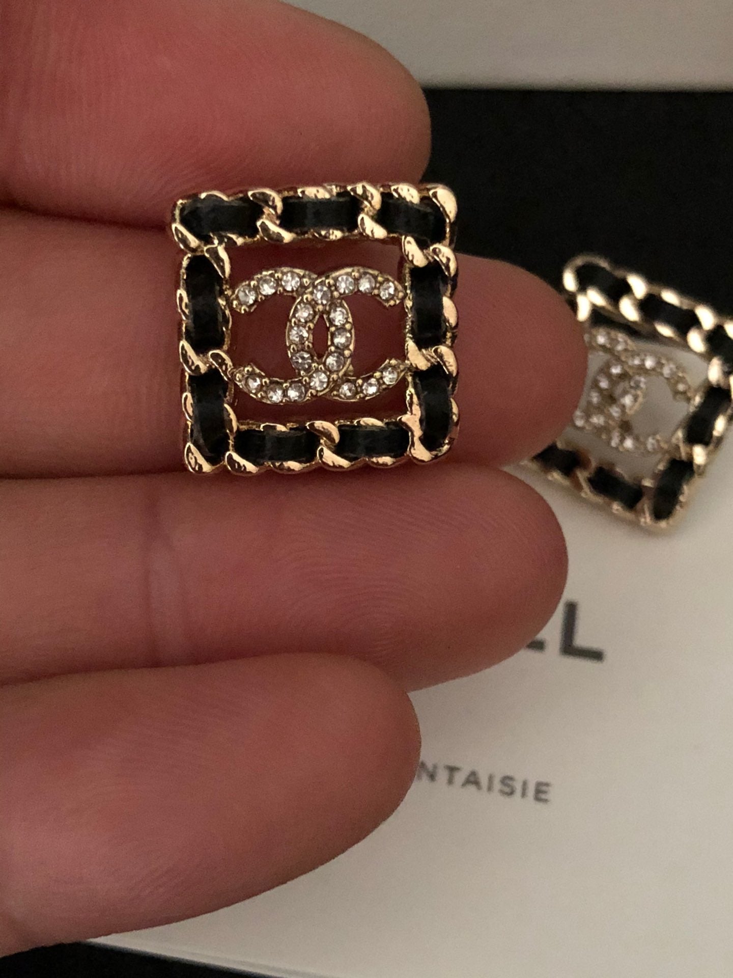 LuxluxHouse Best Quality Accessories Chanel