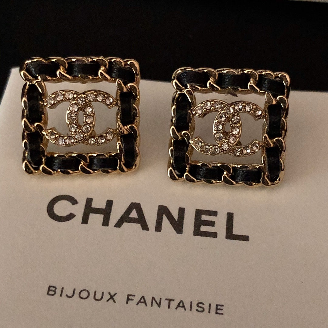 LuxluxHouse Best Quality Accessories Chanel