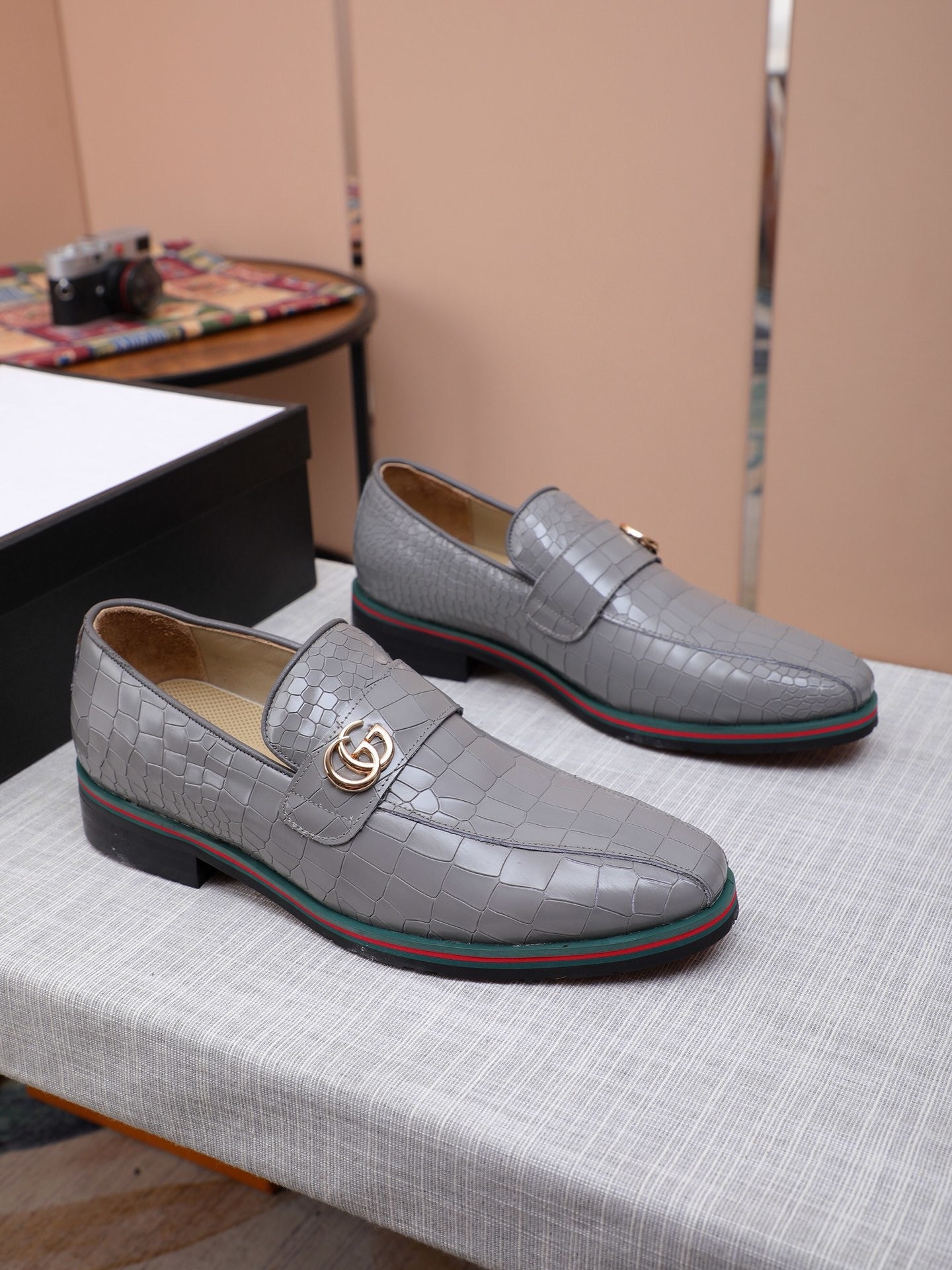 Gucci business shoes