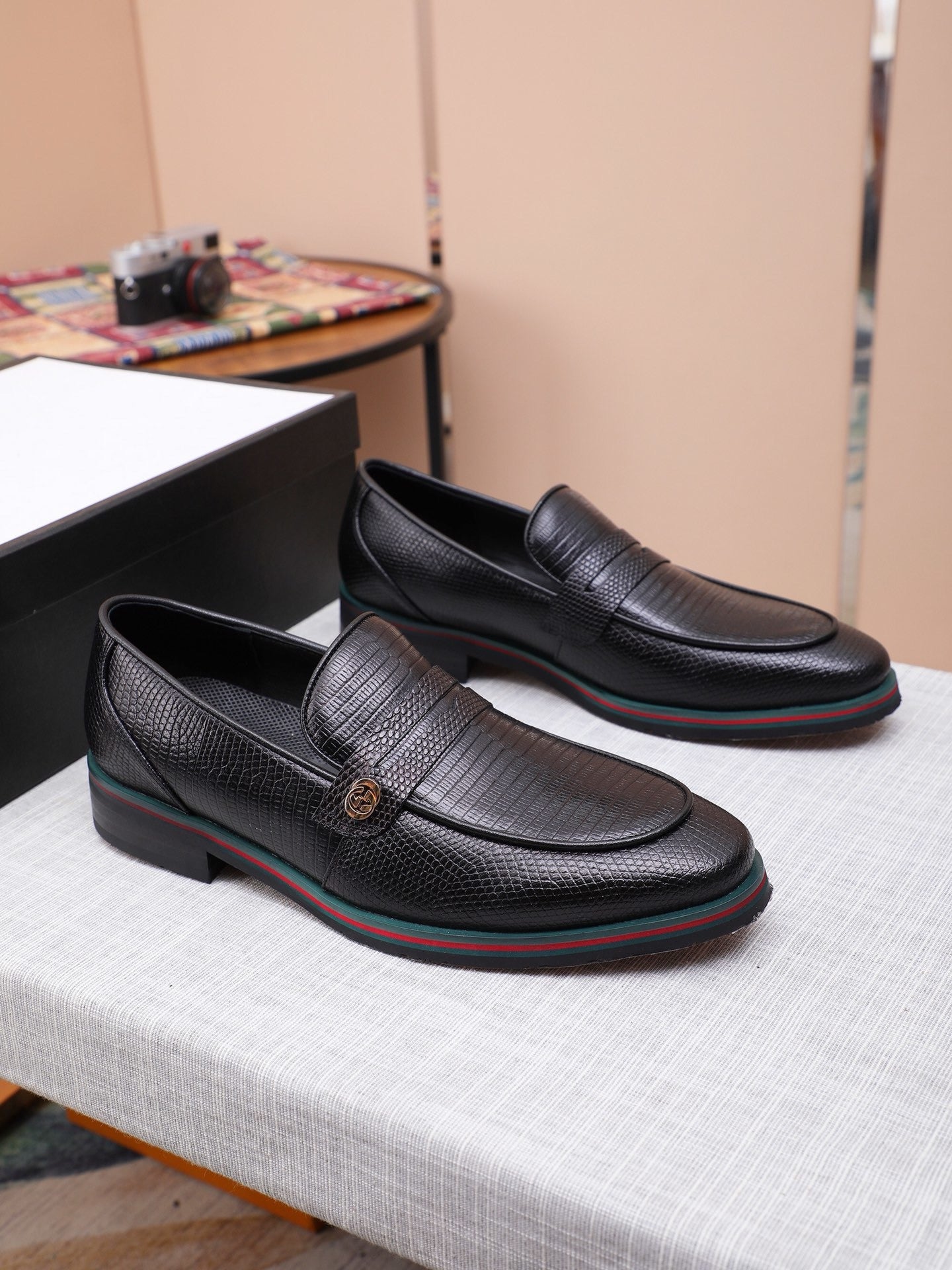 Gucci business shoes
