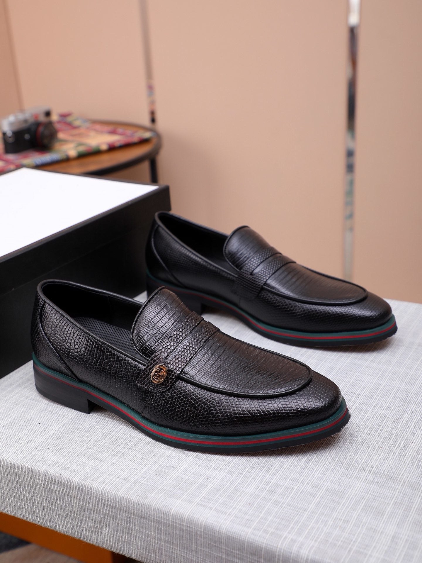 Gucci business shoes