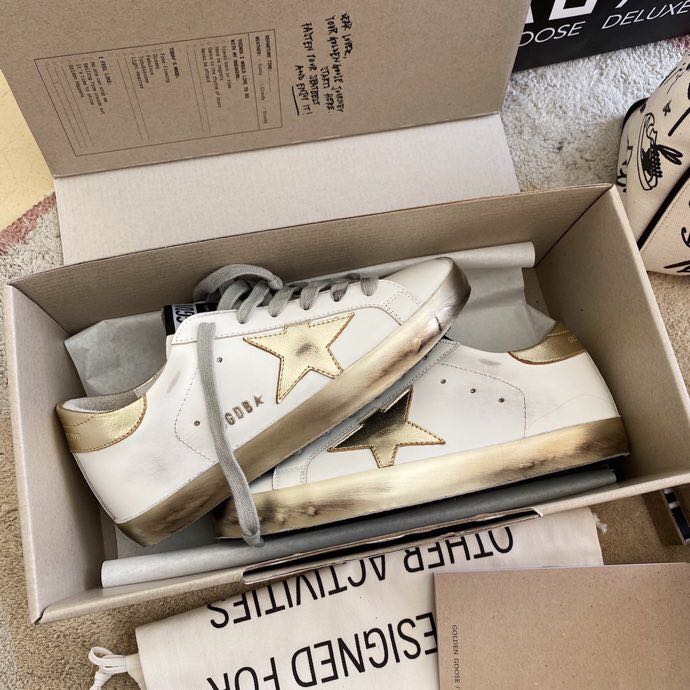 LuxluxHouse Best Quality Shoes Golden Goose