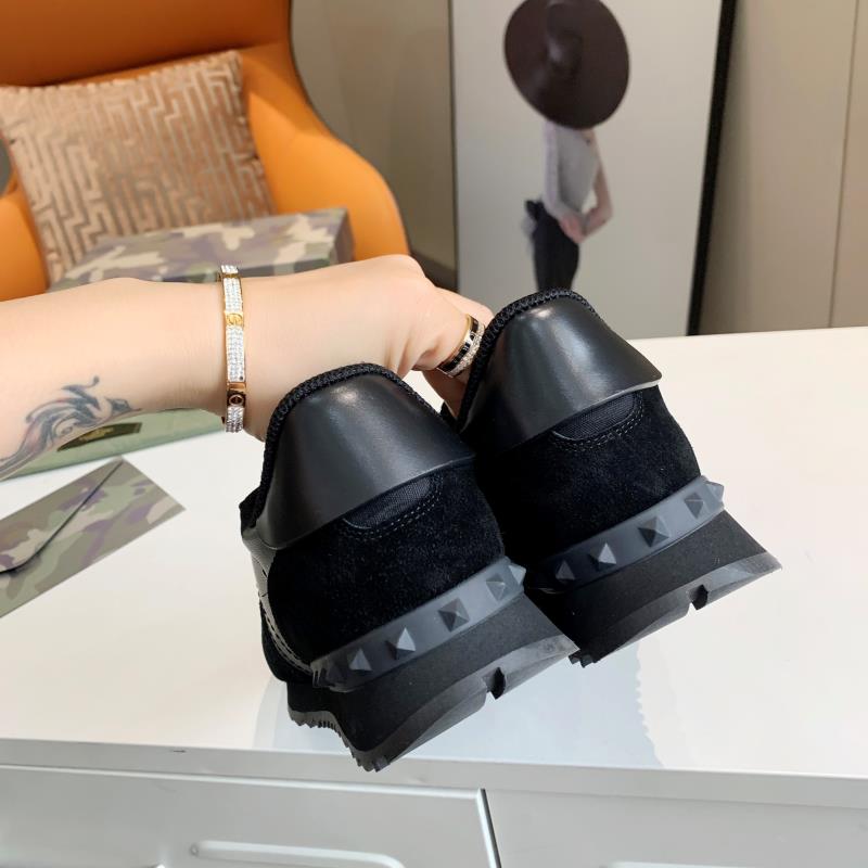 LuxluxHouse Best Quality Shoes Valentino
