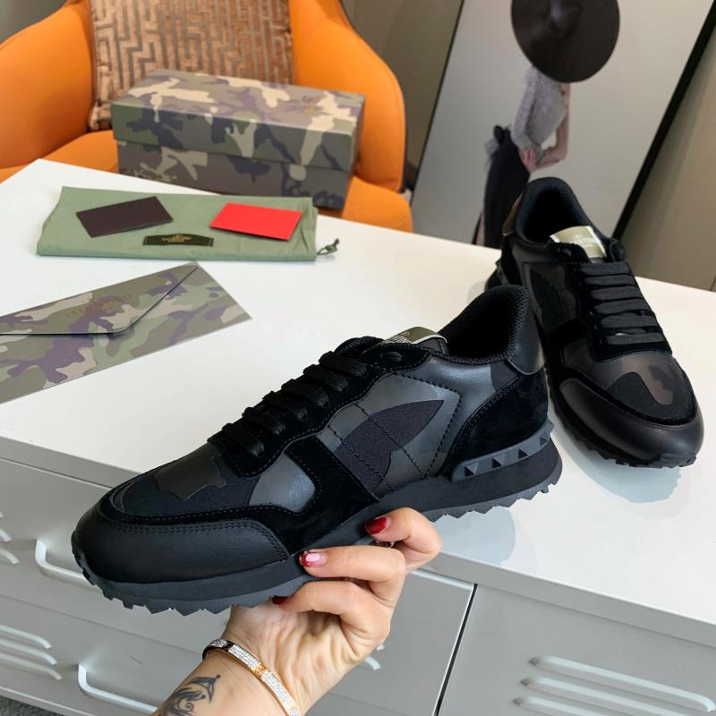 LuxluxHouse Best Quality Shoes Valentino