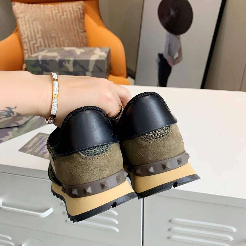 LuxluxHouse Best Quality Shoes Valentino