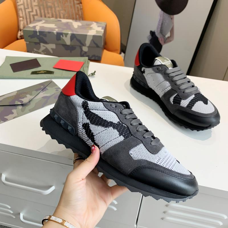 LuxluxHouse Best Quality Shoes Valentino