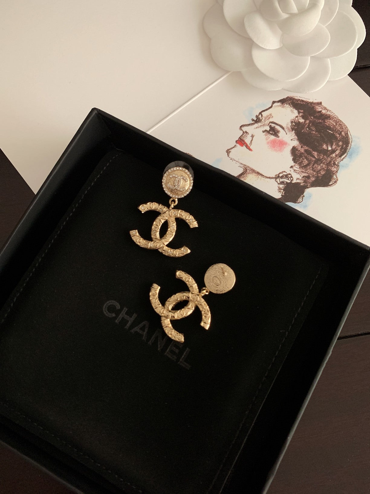 LuxluxHouse Best Quality Accessories Chanel