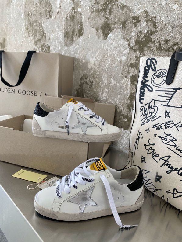 LuxluxHouse Best Quality Shoes Golden Goose