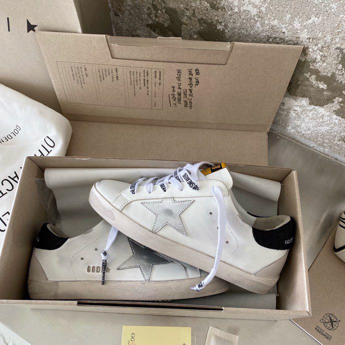 LuxluxHouse Best Quality Shoes Golden Goose