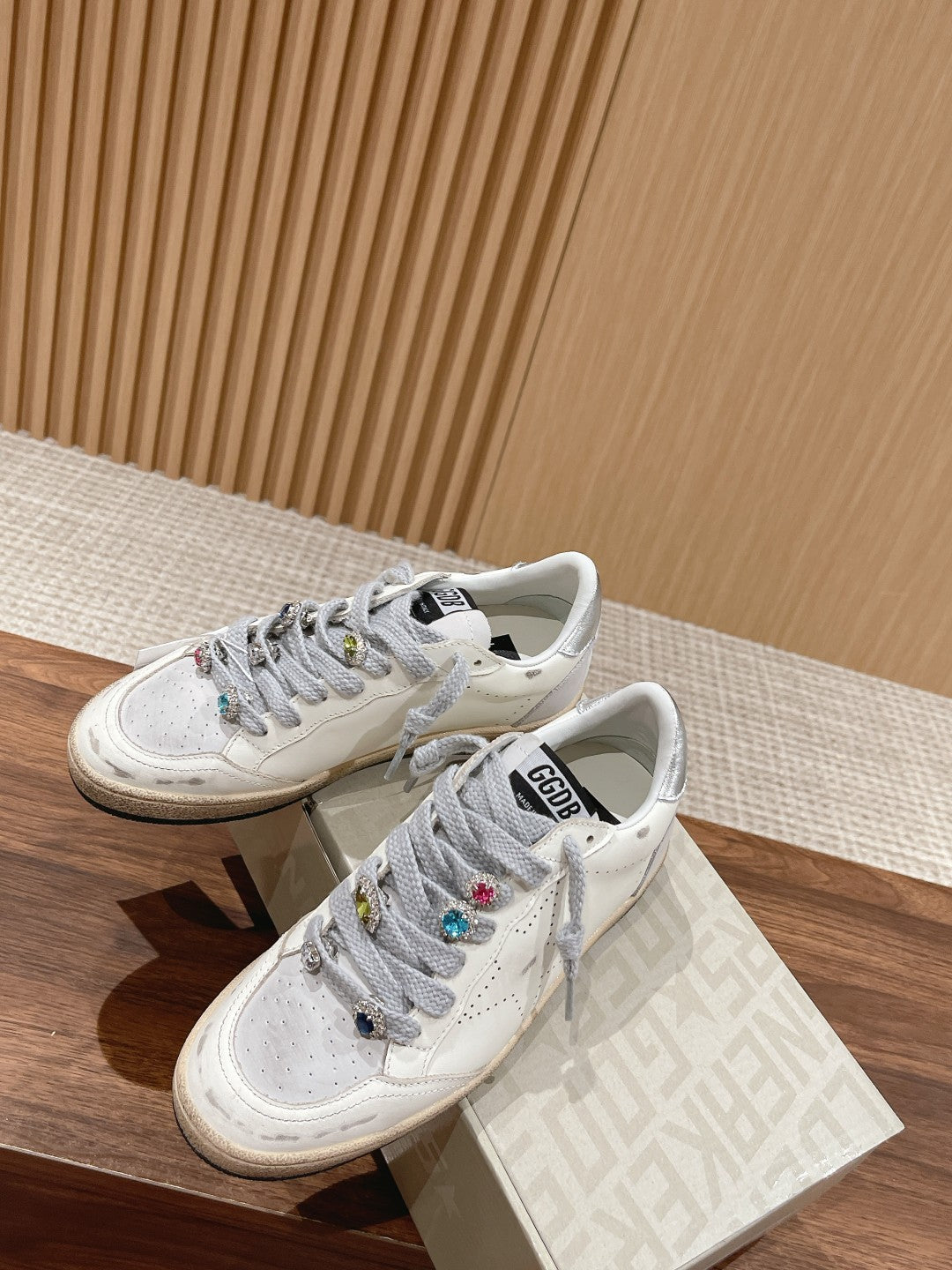 LuxluxHouse Best Quality Shoes Golden Goose