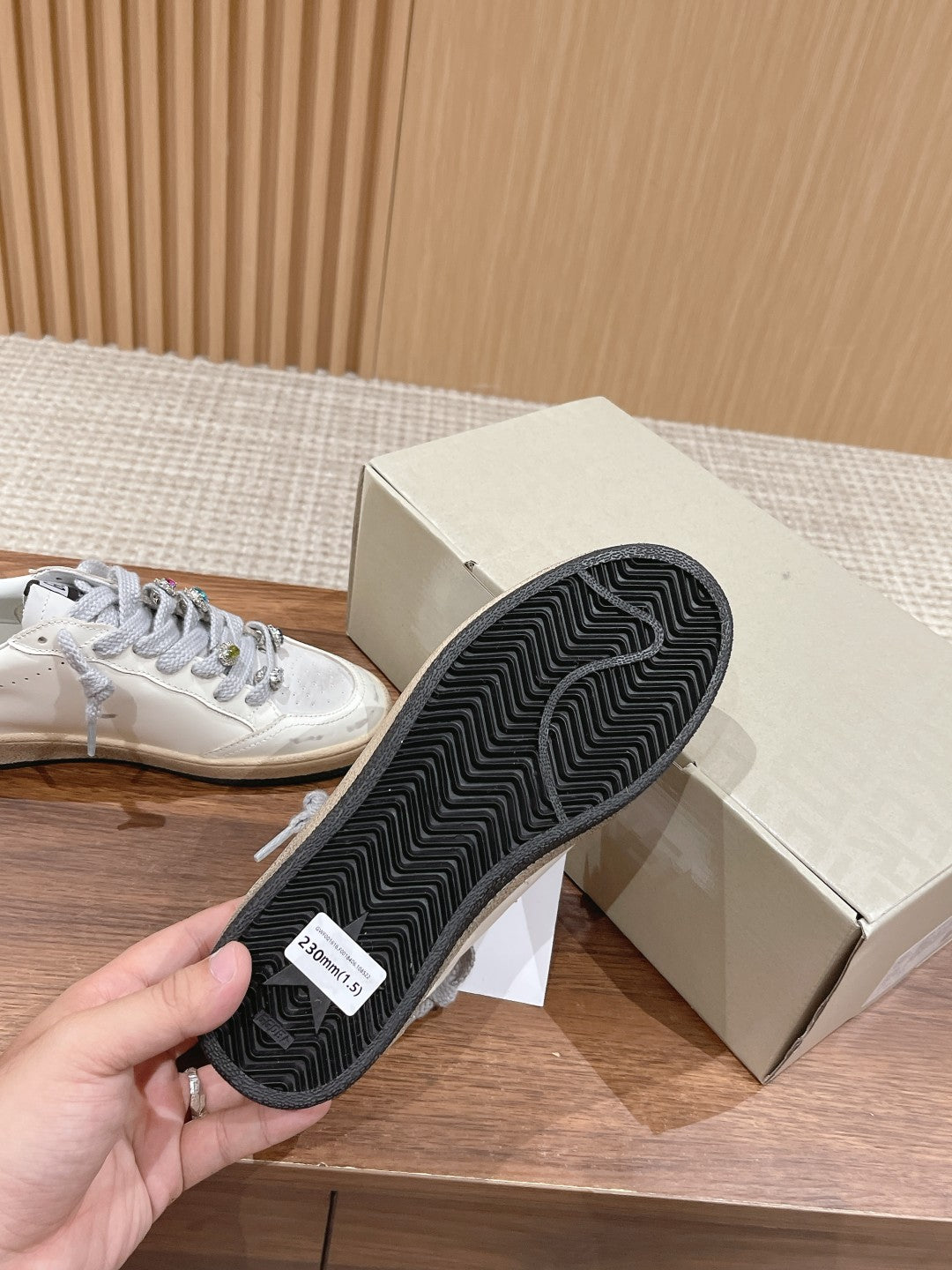 LuxluxHouse Best Quality Shoes Golden Goose