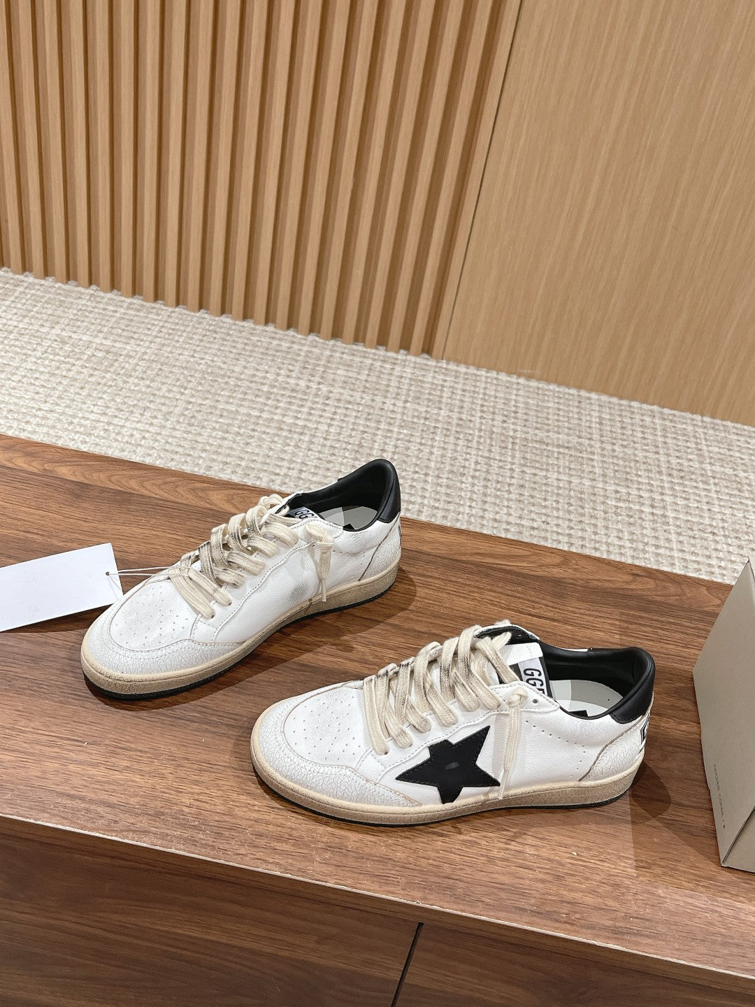 LuxluxHouse Best Quality Shoes Golden Goose