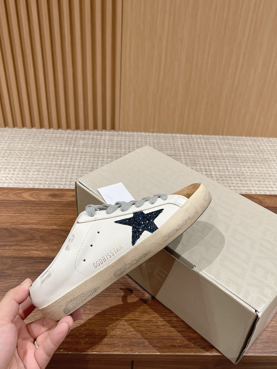 LuxluxHouse Best Quality Shoes Golden Goose