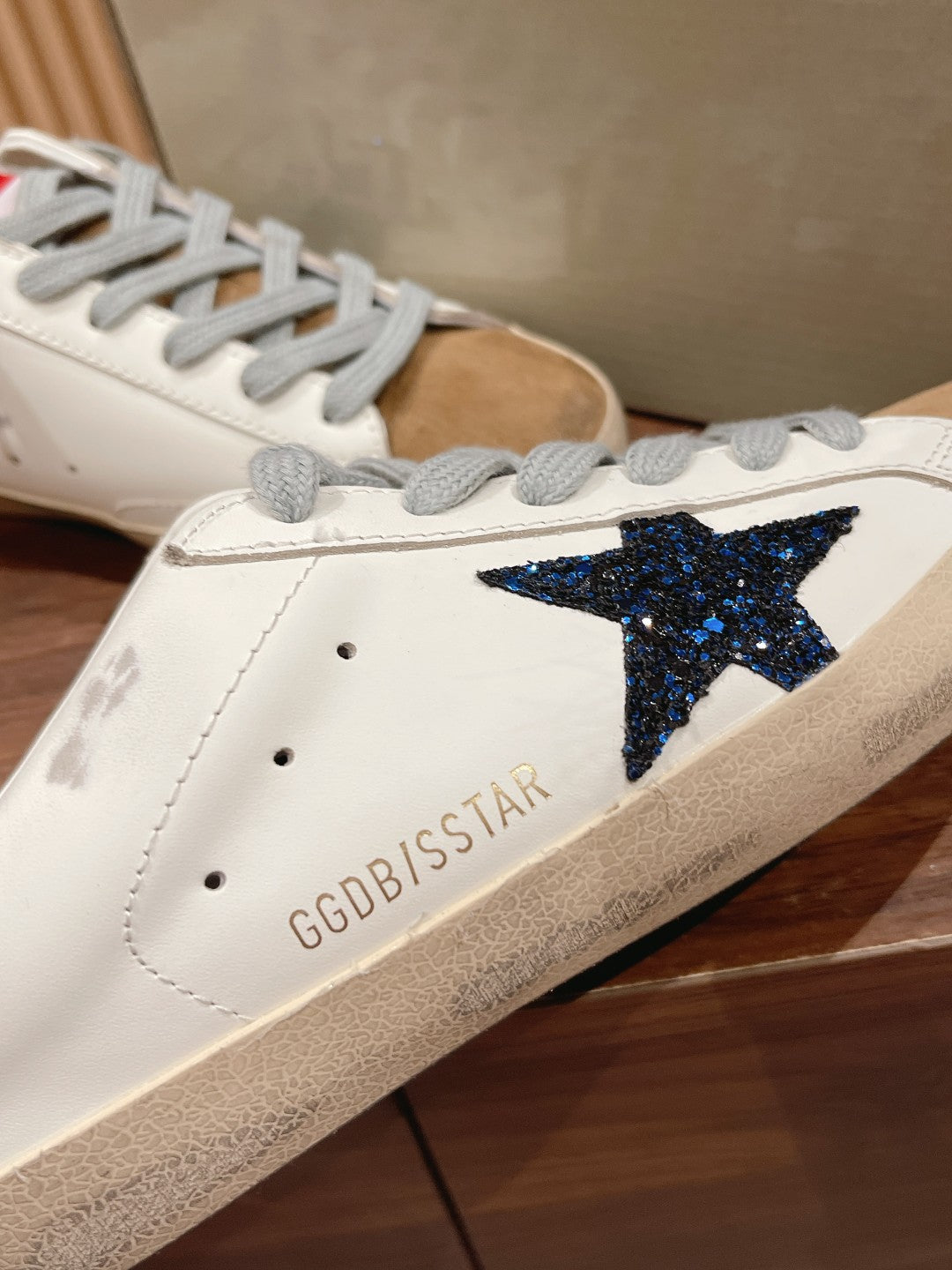 LuxluxHouse Best Quality Shoes Golden Goose