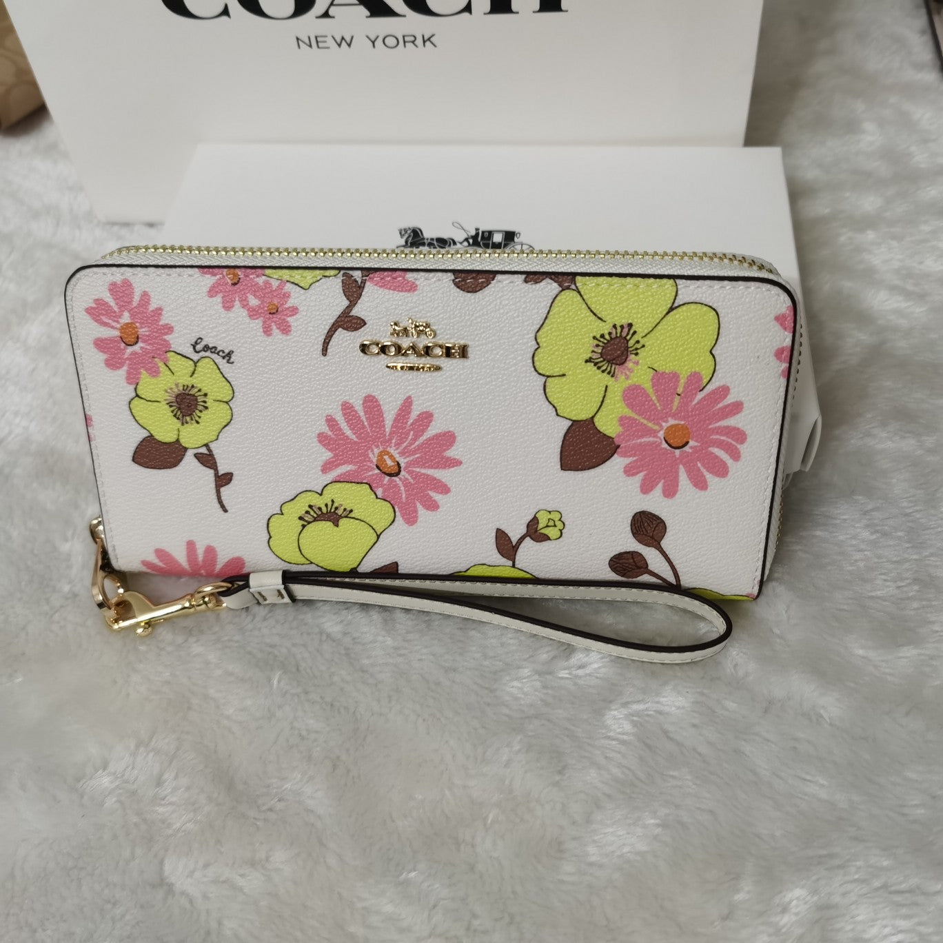 LuxluxHouse Best Quality Bags Coach