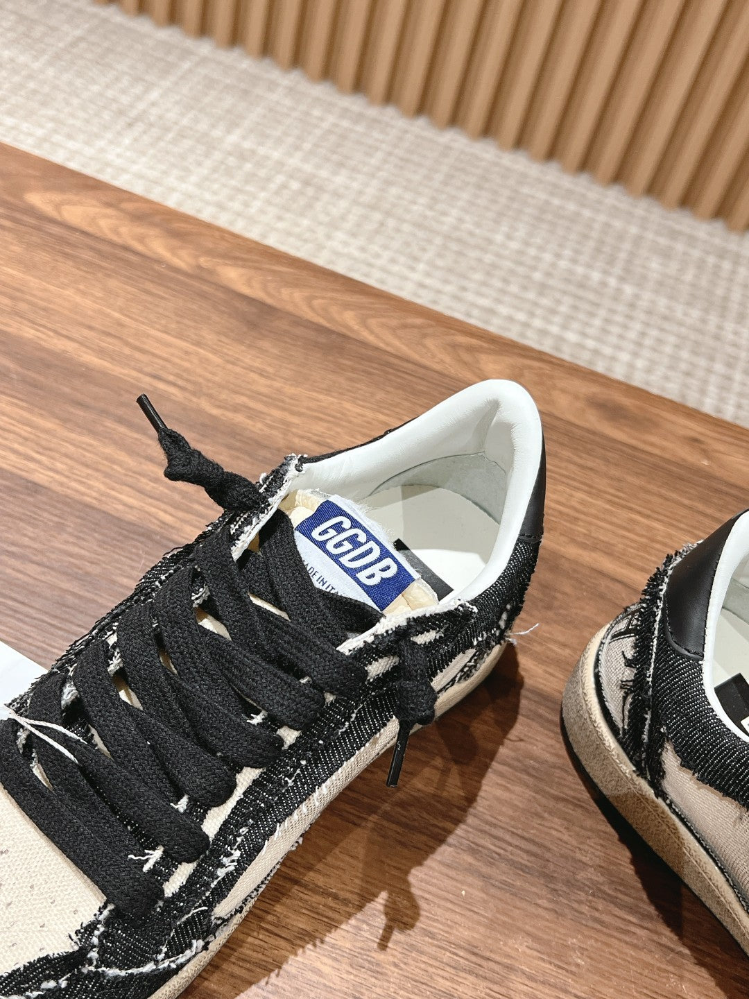 LuxluxHouse Best Quality Shoes Golden Goose