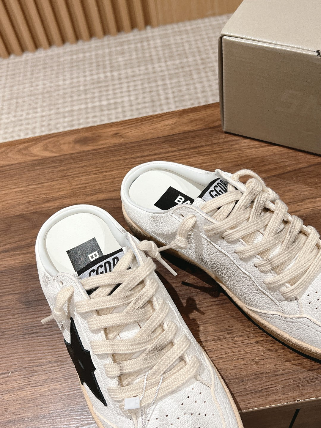 LuxluxHouse Best Quality Shoes Golden Goose