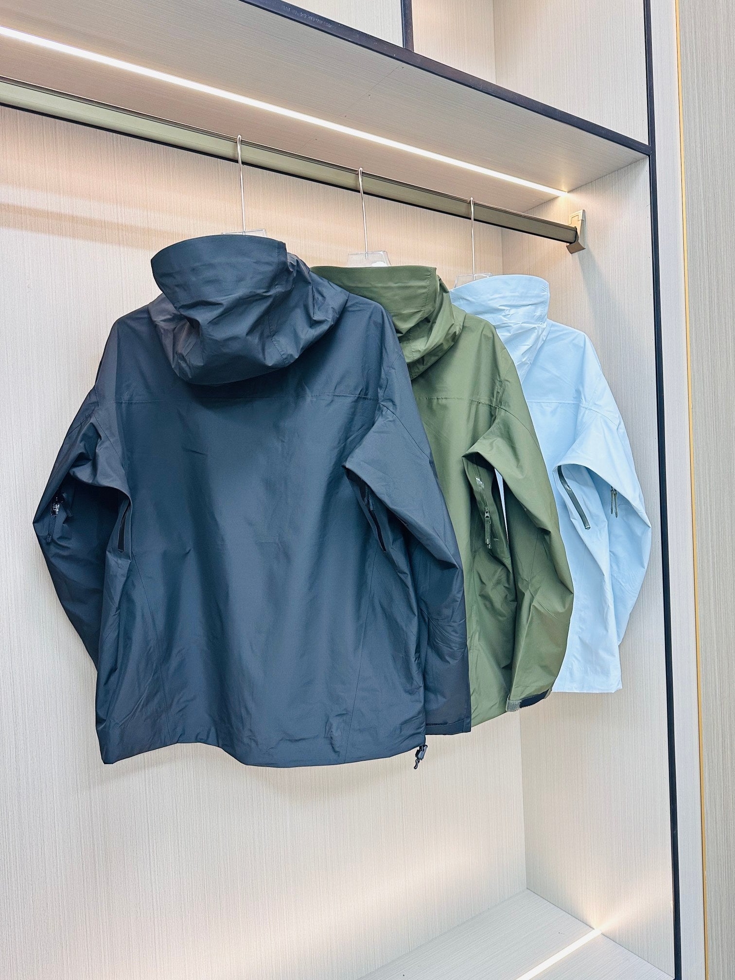 LuxluxHouse Best Quality Clothes Coats & Jackets Arcteryx