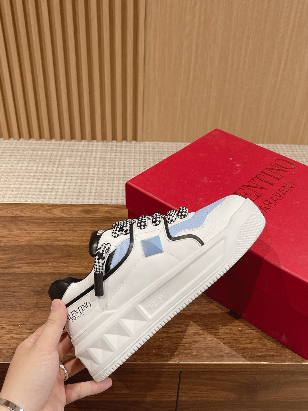 LuxluxHouse Best Quality Valentino Women Shoes
