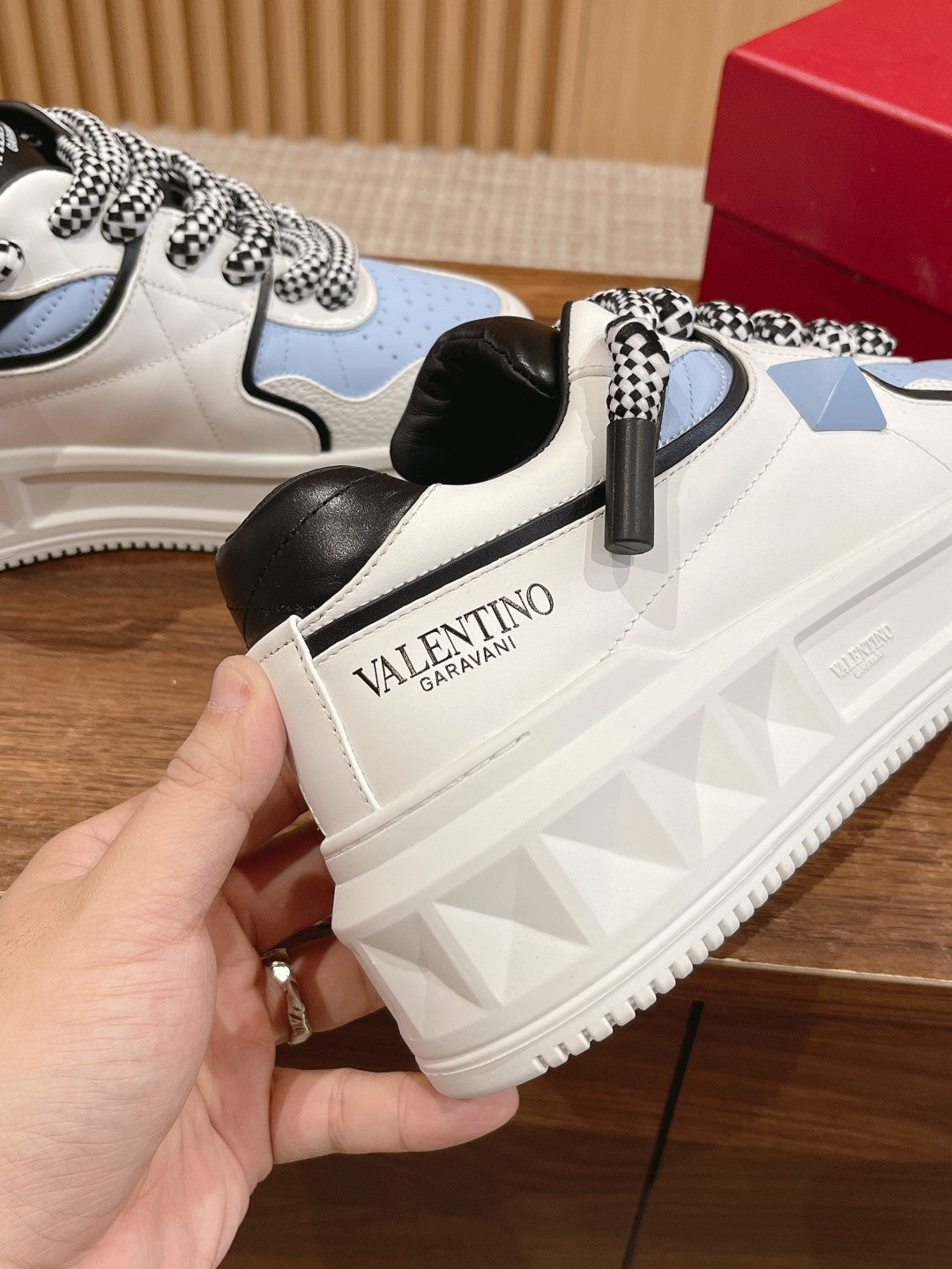 LuxluxHouse Best Quality Valentino Women Shoes